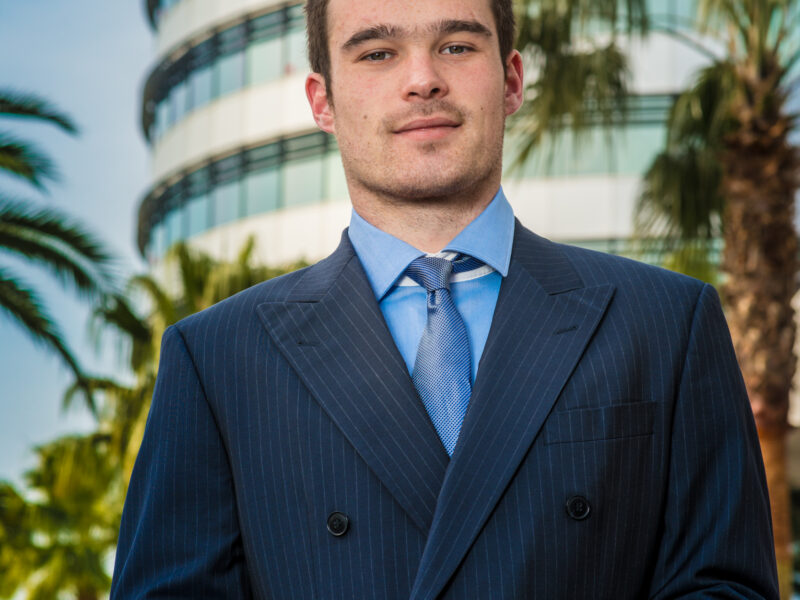 Portrait CV (corporate)