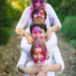 Lifestyle : Holi rainbow family