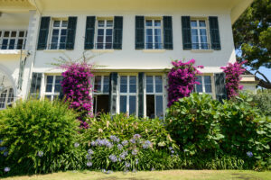 French Riviera Luxury showroom photographer 9