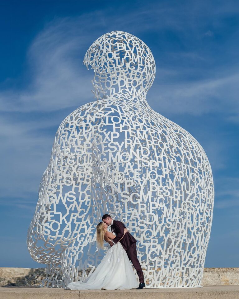 Capturing everlasting love and romance by the sparkling shores of Antibes. This lovely couple's