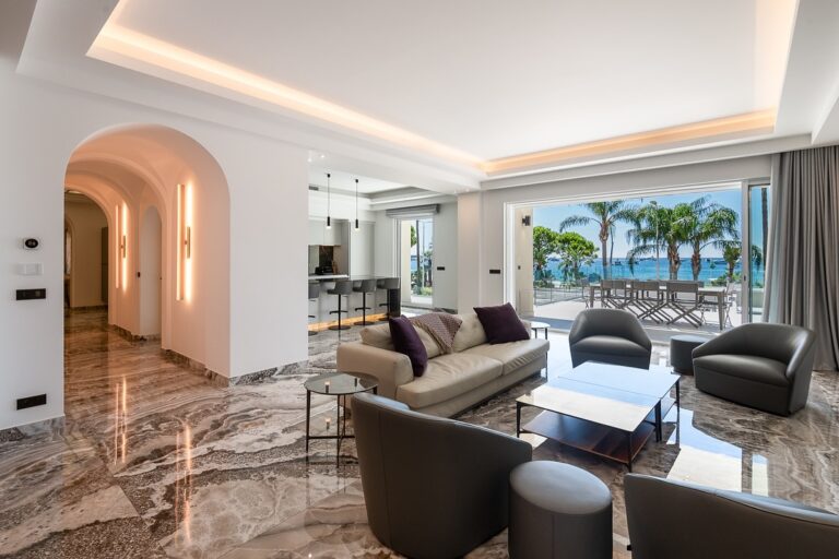 Si vous cherchez le plus bel appartement de la Croisette pour votre prochain événement